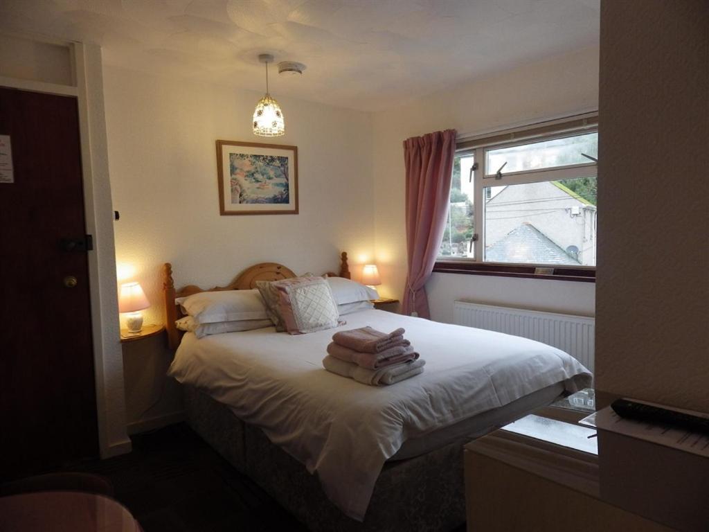 Little Harbour Guesthouse Looe Buitenkant foto