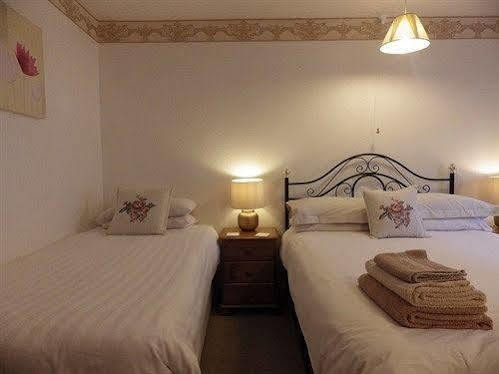 Little Harbour Guesthouse Looe Buitenkant foto